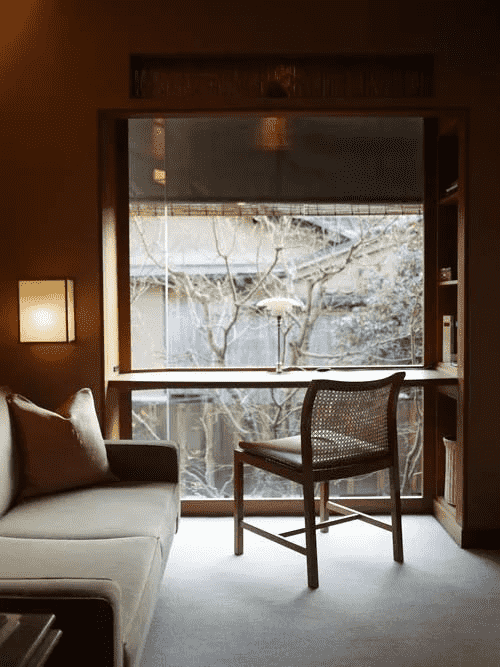 大窗.png 大窗.png